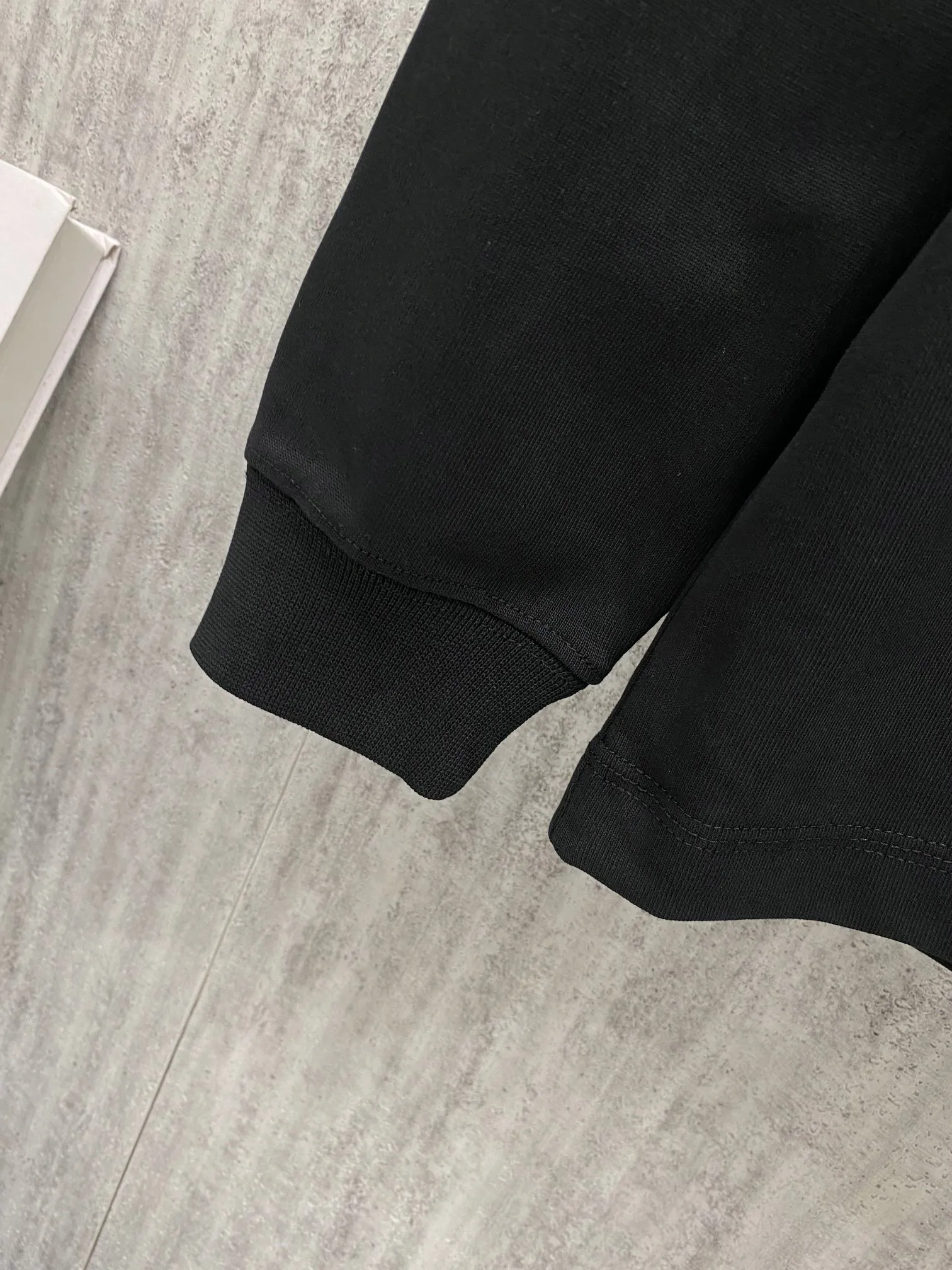 2026ss g Size：S M L XL Color：Black White 120